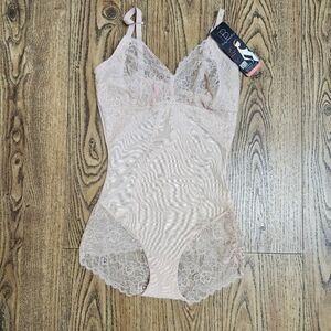 Body Beautiful Size L Mesh Bodysuit Shaper Nude NWT Lace
